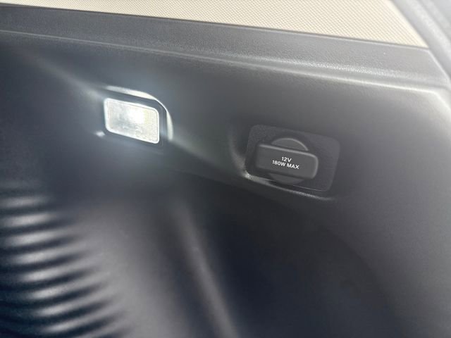 Used 2024 Honda HR-V LX image 43