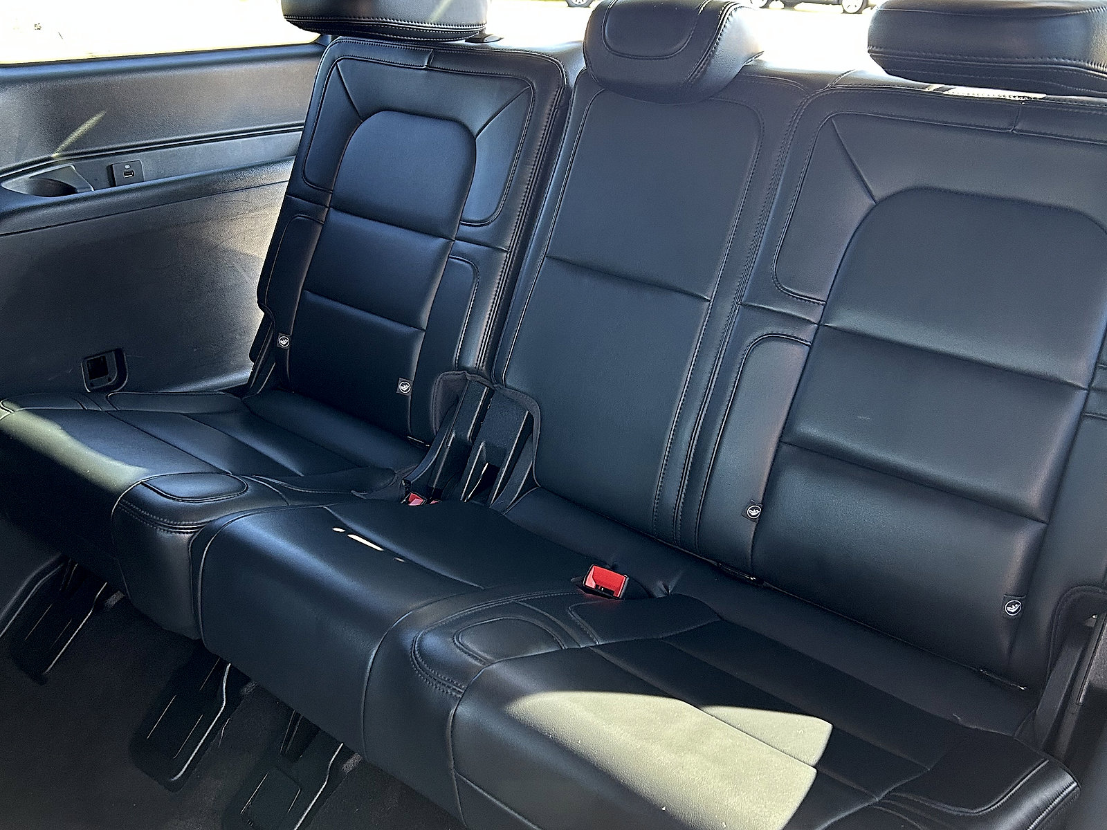 Used 2024 Lincoln Navigator Reserve image 9