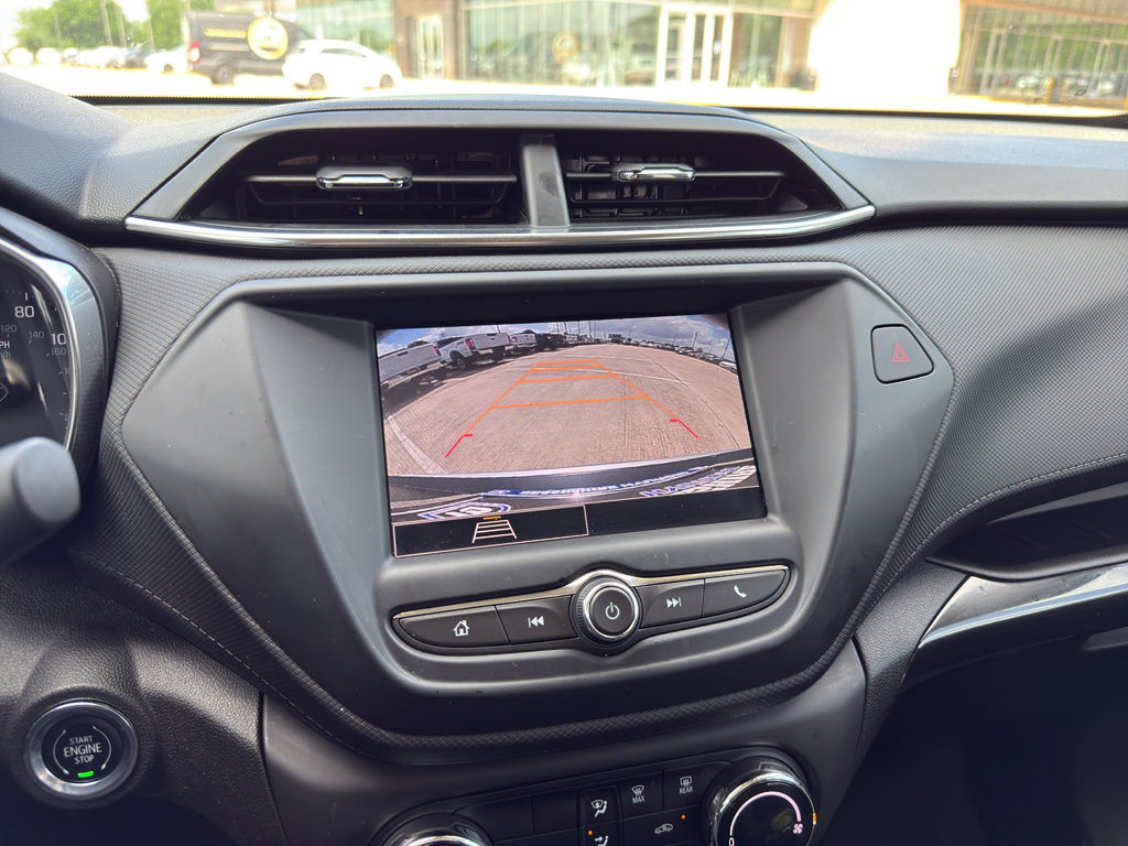 Used 2023 Chevrolet TrailBlazer LT FWD image 34