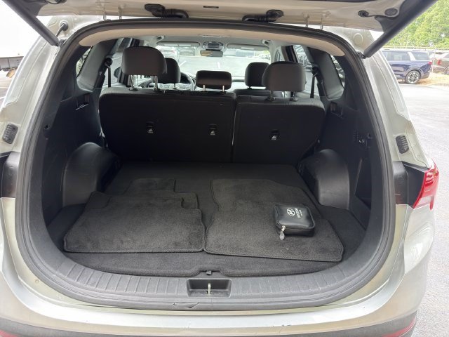 Used 2023 Hyundai Santa Fe SEL FWD image 18