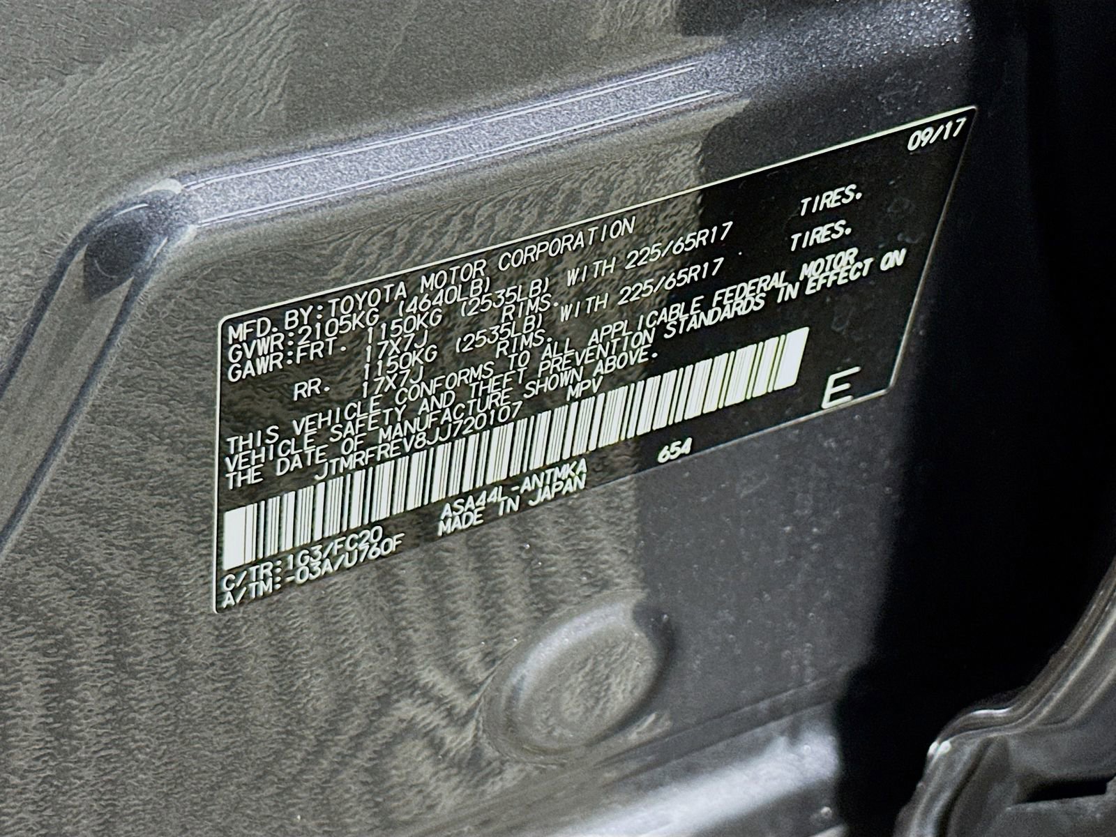 Certified 2018 Toyota RAV4 XLE image 30