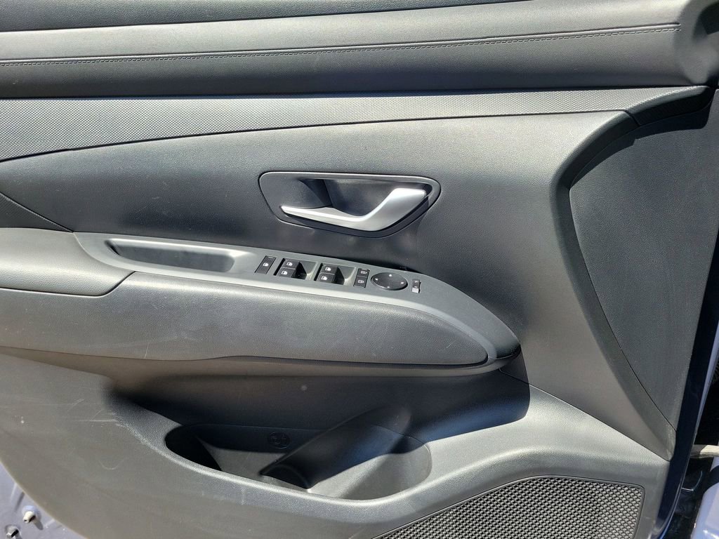 Used 2025 Hyundai Tucson SEL AWD/4WD image 15