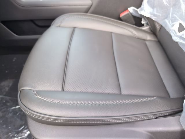 New 2026 GMC Sierra 3500 Denali w/ Technology Package image 23