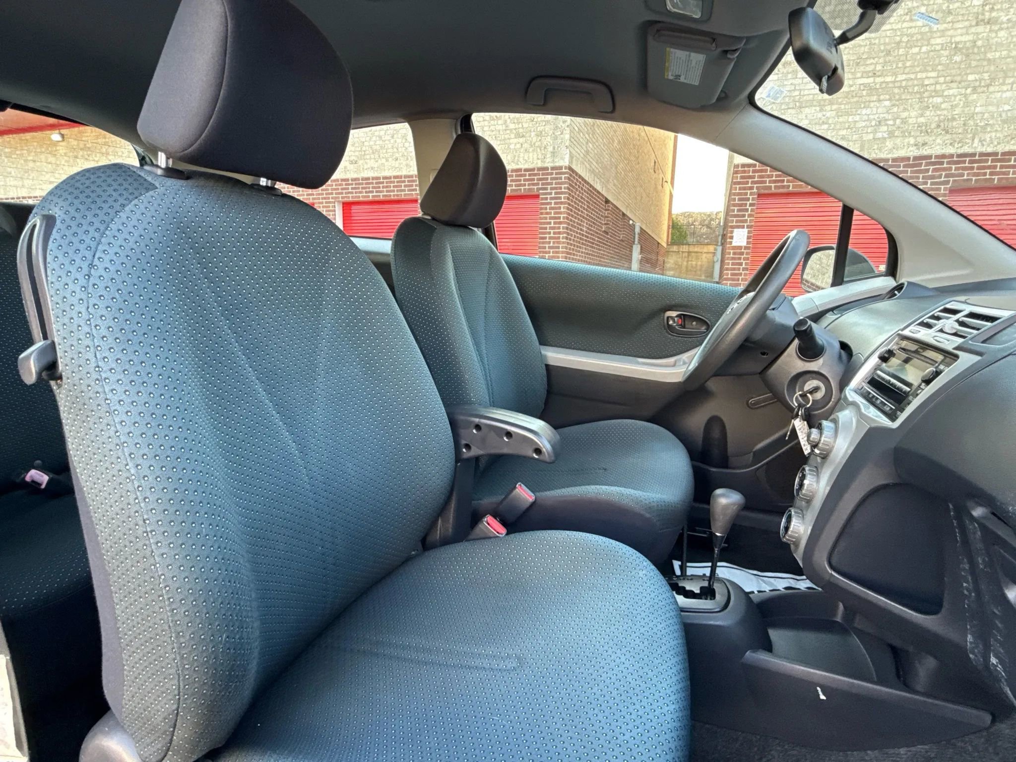 Used 2008 Toyota Yaris S image 17