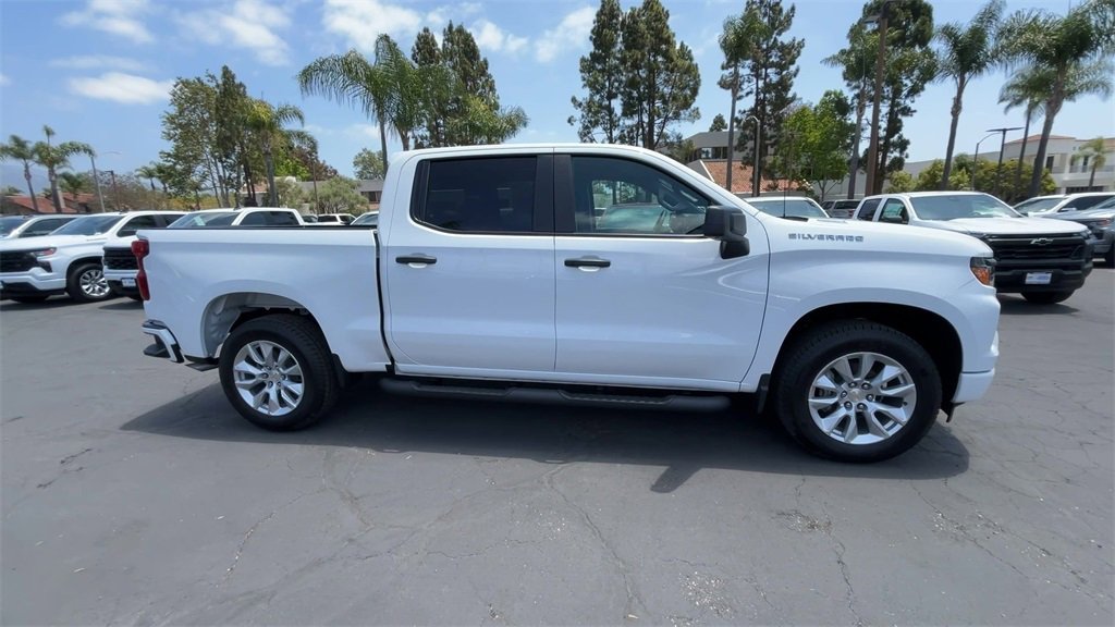 New 2025 Chevrolet Silverado 1500 Custom image 9