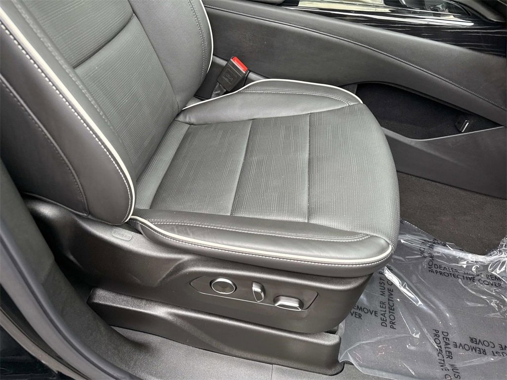 Certified 2024 Cadillac Escalade Sport w/ Touring Package image 12