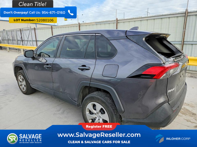 Used 2022 Toyota RAV4 LE FWD image 3
