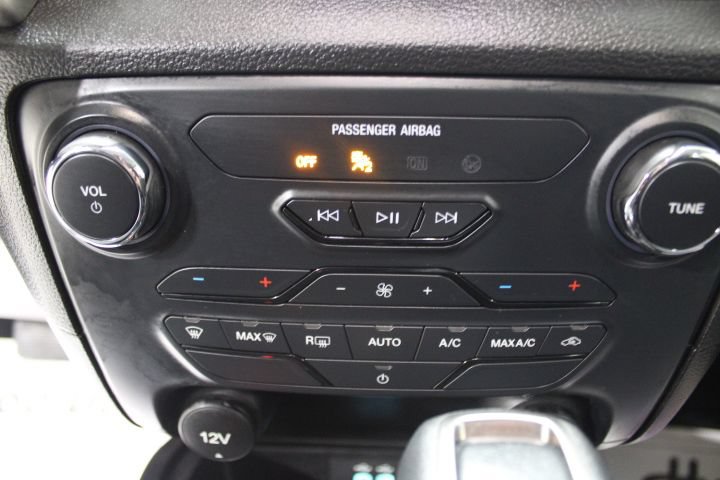 Used 2023 Ford Ranger XLT w/ Equipment Group 301A Mid AWD/4WD image 36