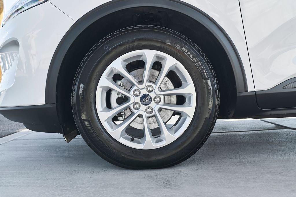 Used 2022 Ford Escape SE FWD image 8