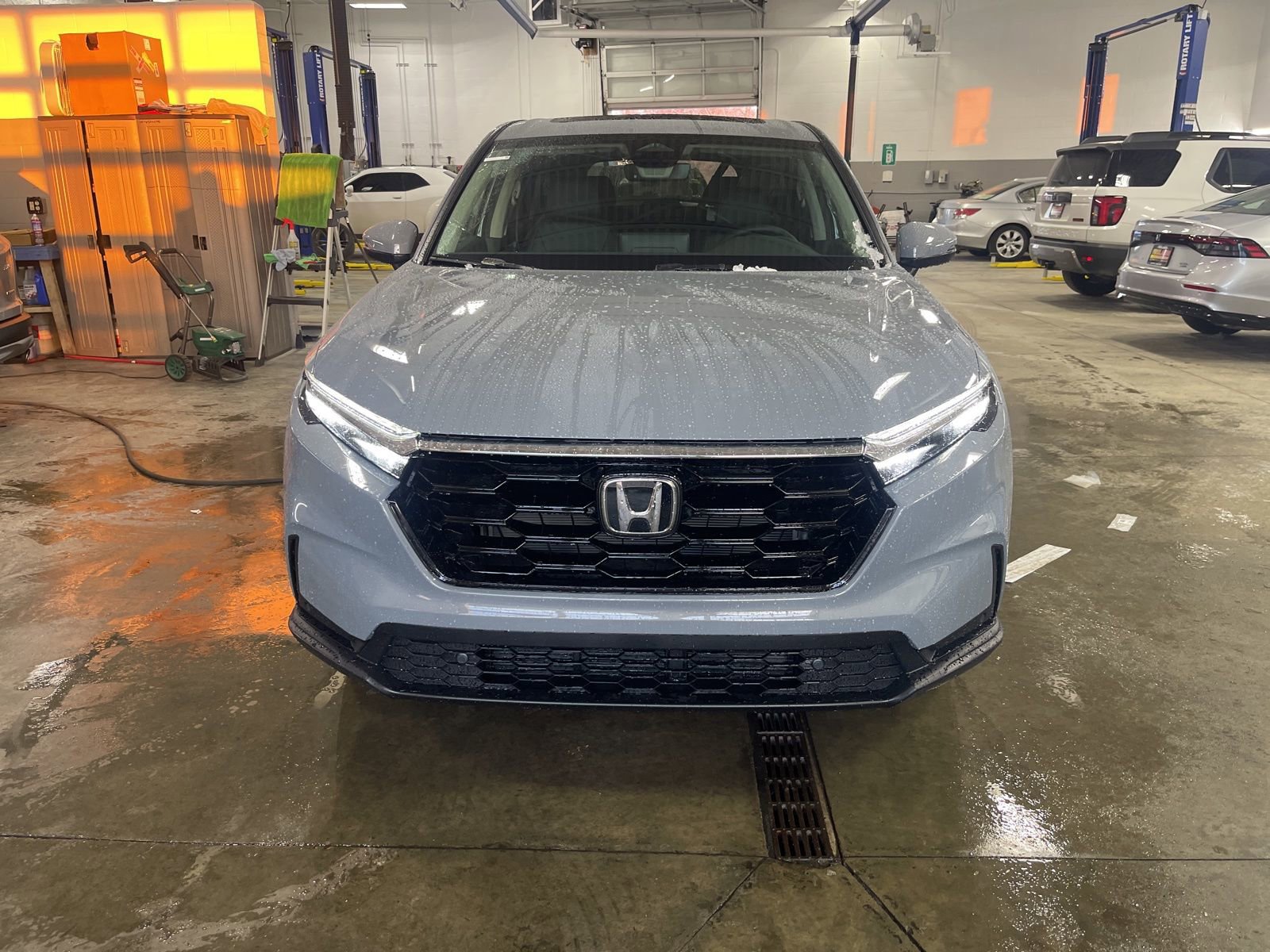 New 2026 Honda CR-V EX-L image 2