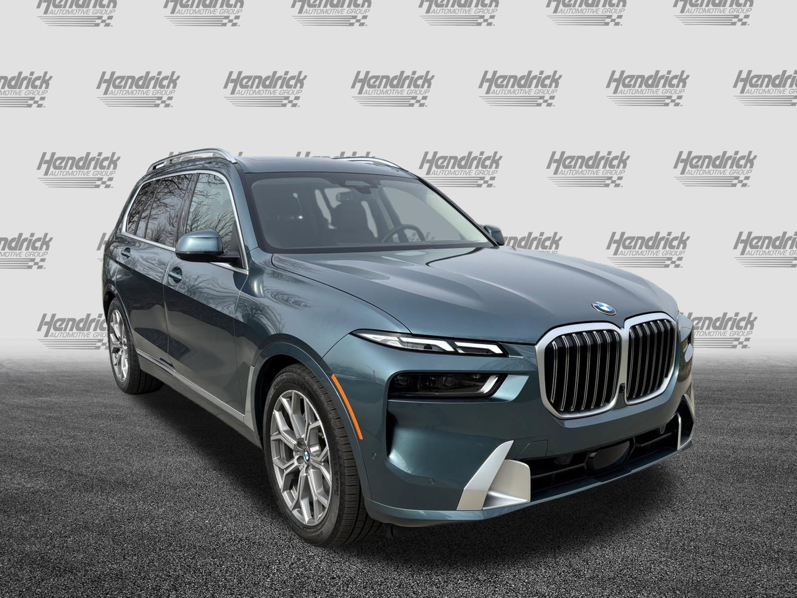 Certified 2026 BMW X7 xDrive40i image 2