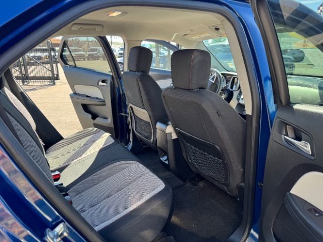 Used 2010 Chevrolet Equinox LT w/ Chrome Appearance Package image 12