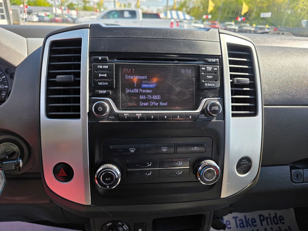 Used 2015 Nissan Xterra S AWD/4WD image 41