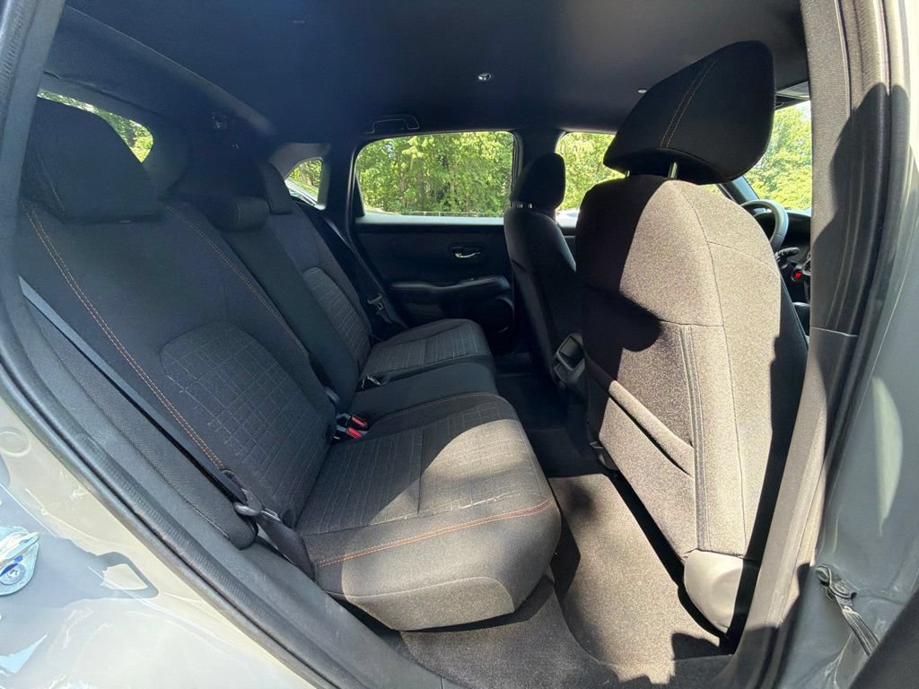 Used 2025 Honda HR-V Sport image 11