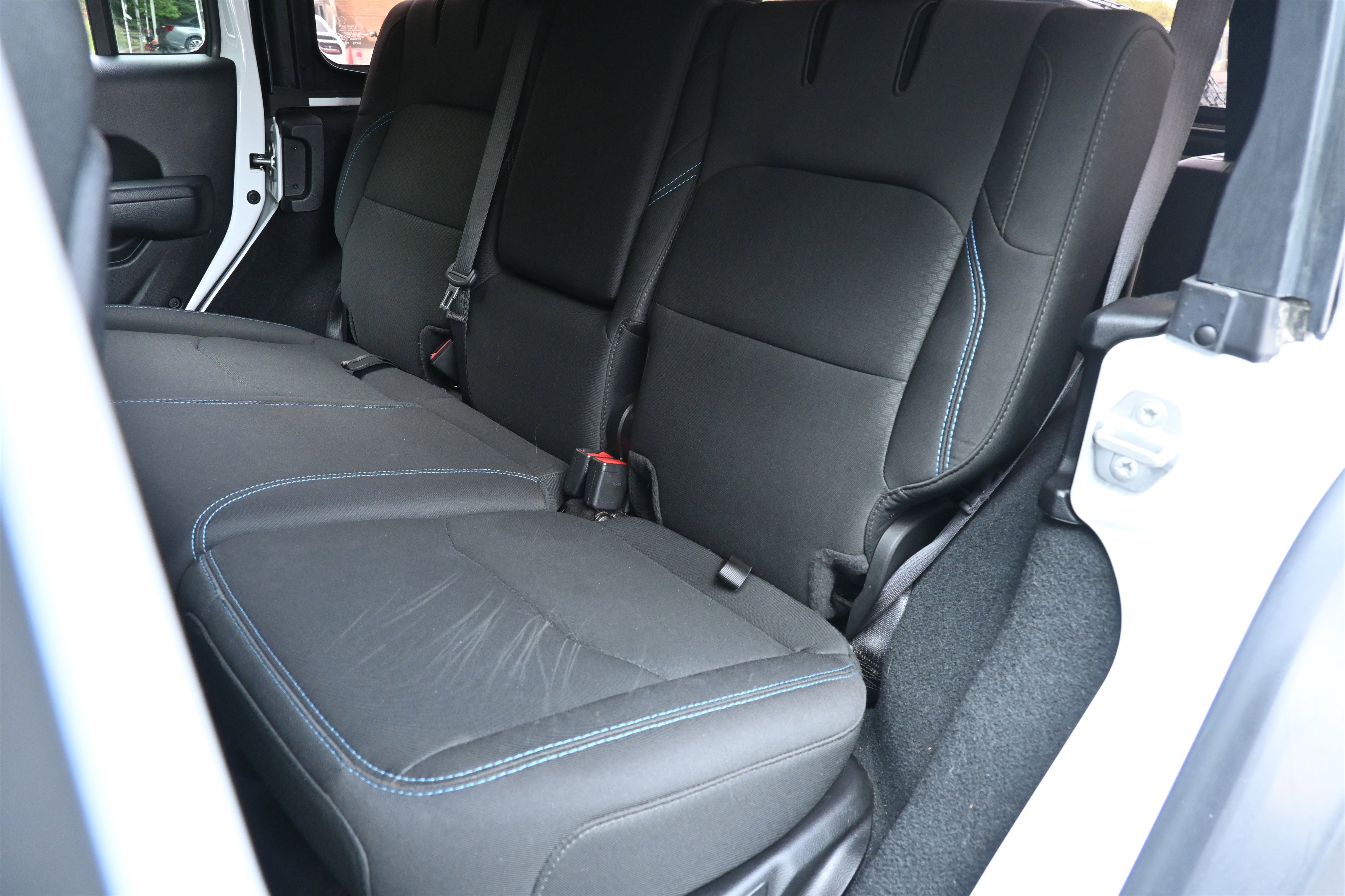 Used 2022 Jeep Wrangler Unlimited Rubicon 4xe image 17