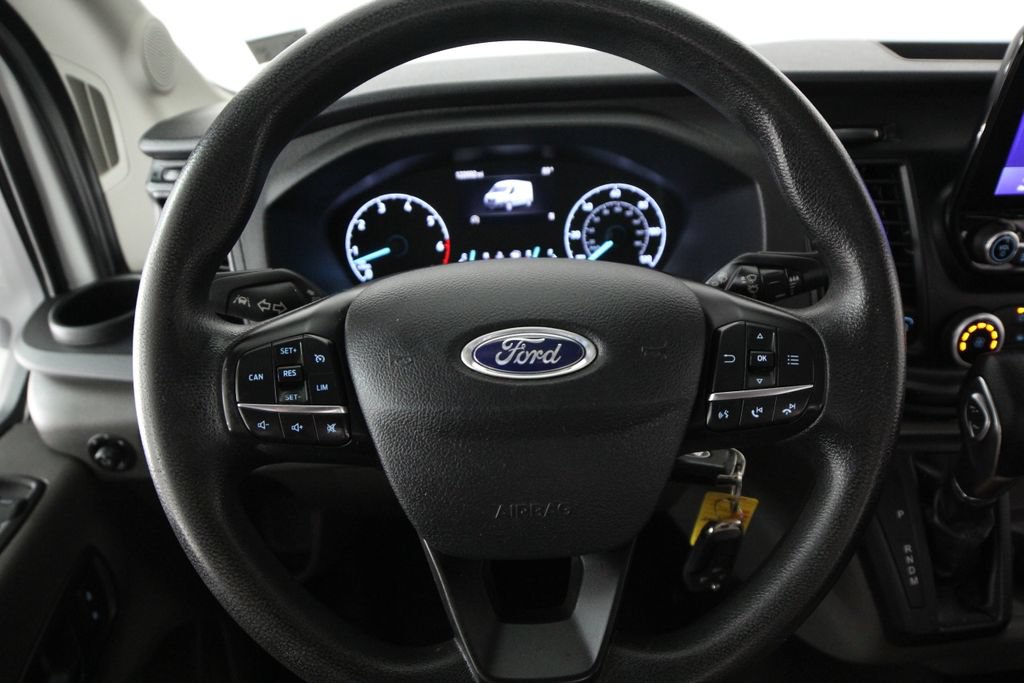 Used 2020 Ford Transit 250 Medium Roof RWD image 10