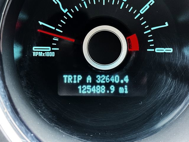 Used 2013 Ford Mustang Coupe RWD image 18
