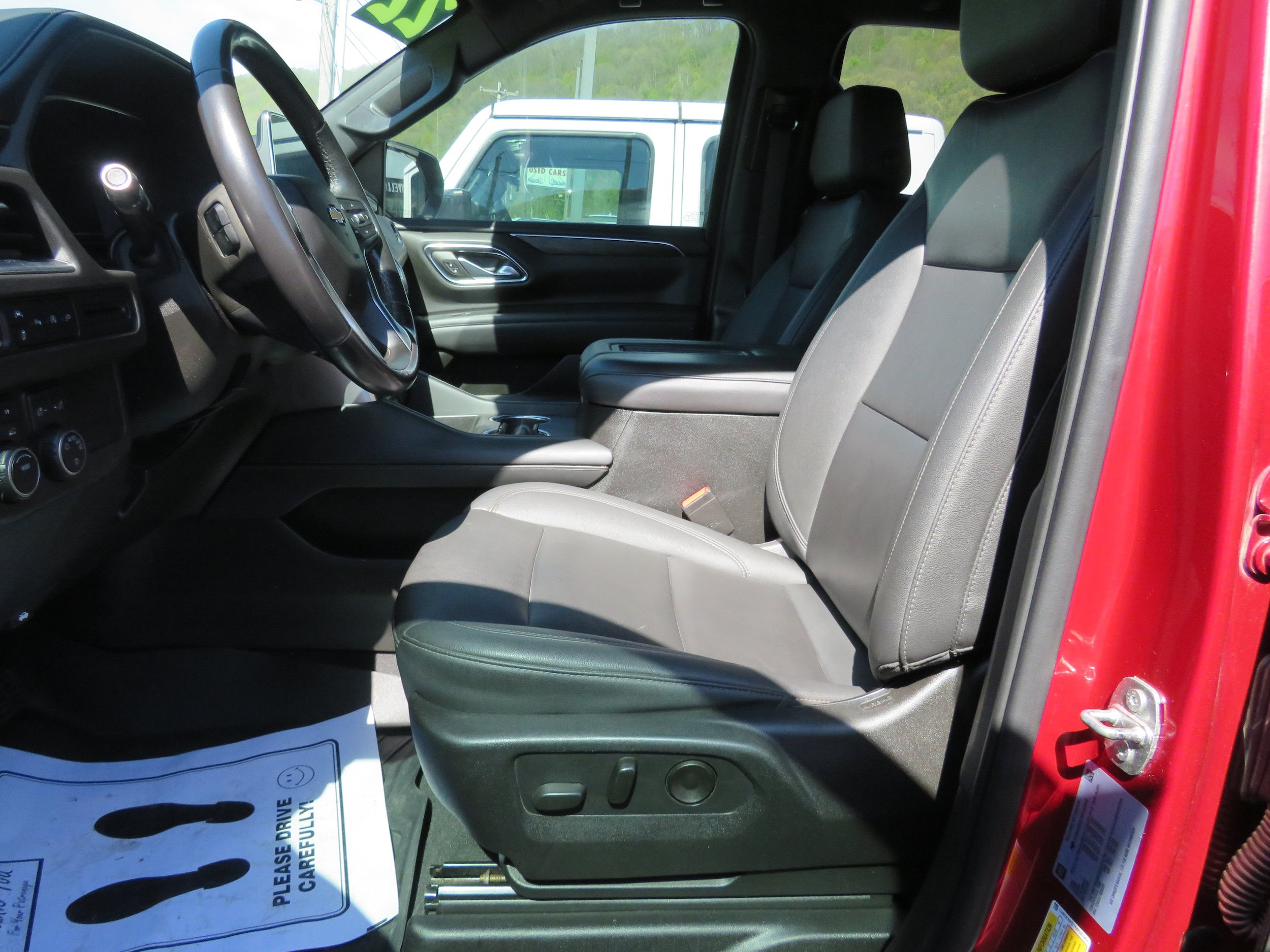 Used 2022 Chevrolet Tahoe LT AWD/4WD image 11
