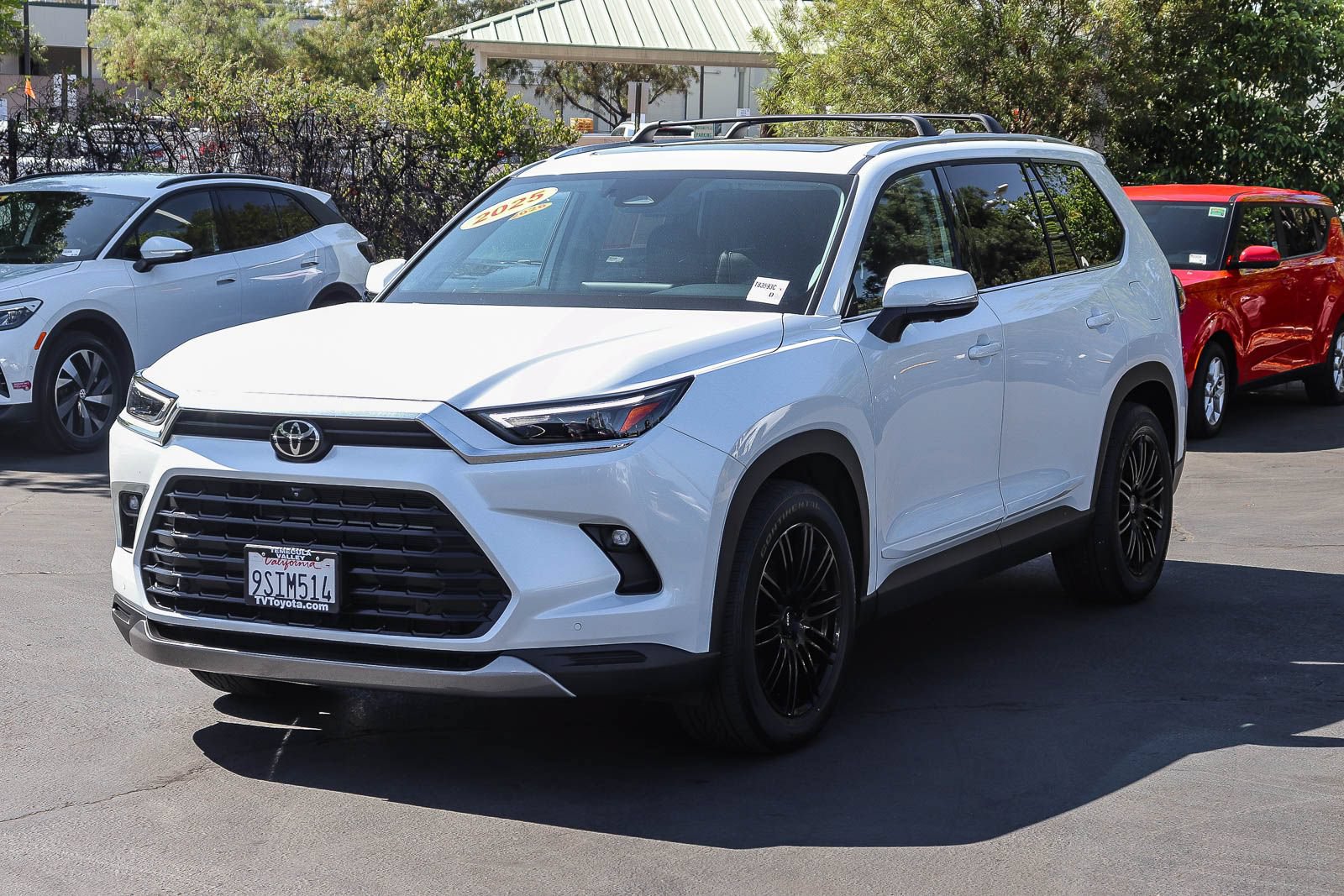Certified 2025 Toyota Grand Highlander AWD Hybrid image 3