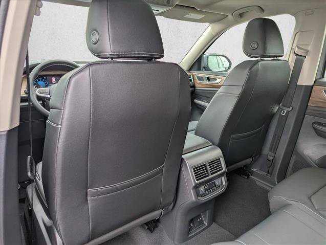 New 2026 Volkswagen Atlas SE FWD image 24