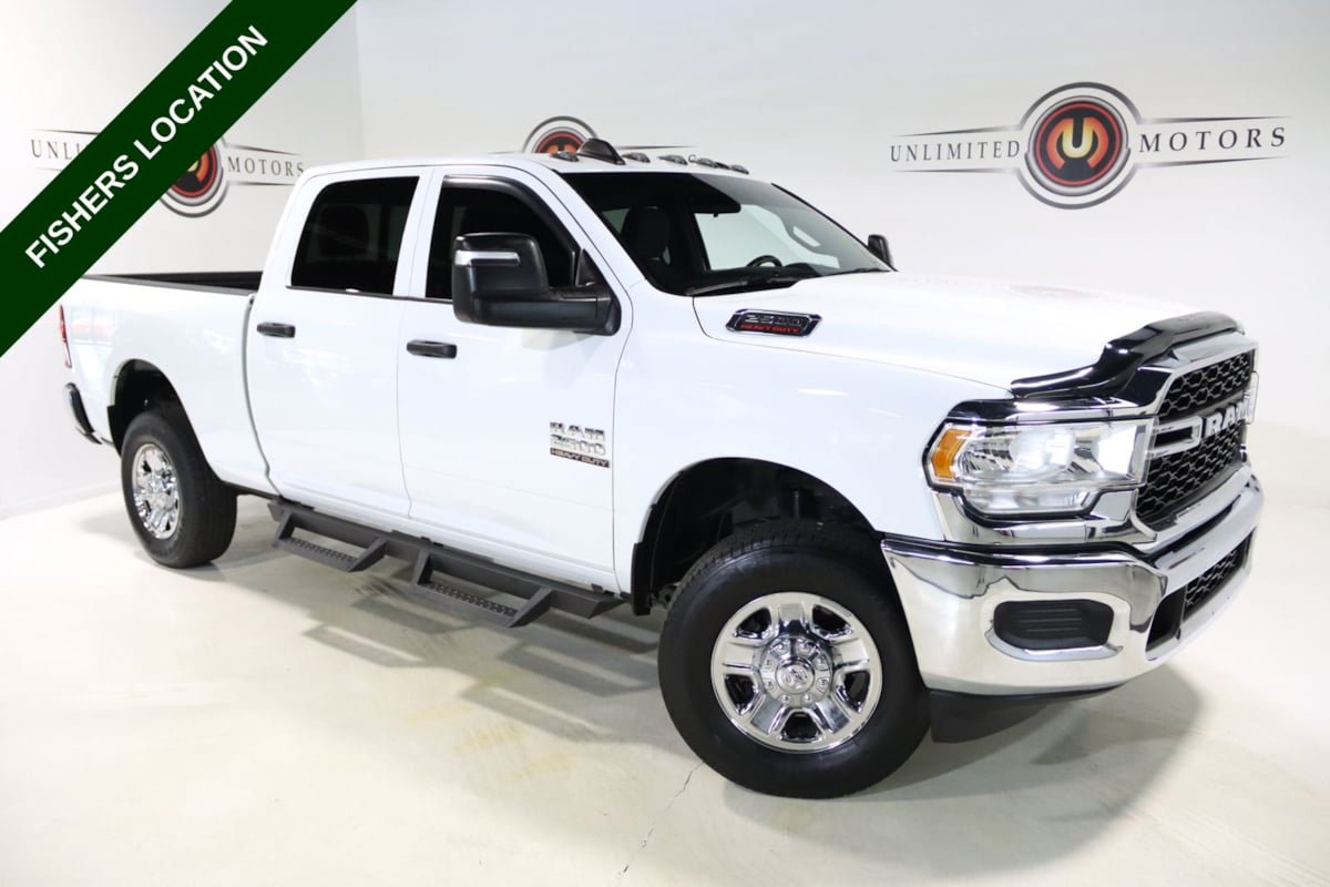 Used 2024 RAM 2500 Tradesman w/ Chrome Appearance Group AWD/4WD image 1