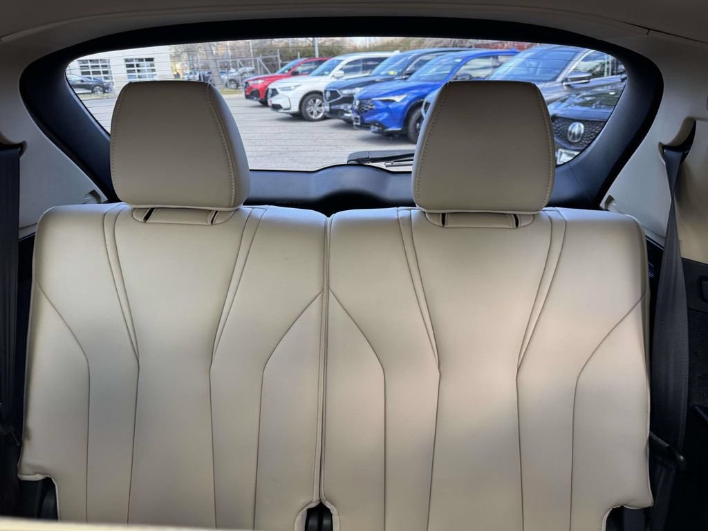 Certified 2023 Acura MDX SH-AWD w/ Technology Package image 11