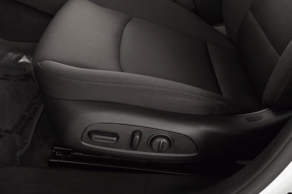 Used 2023 Chevrolet Malibu LT image 21