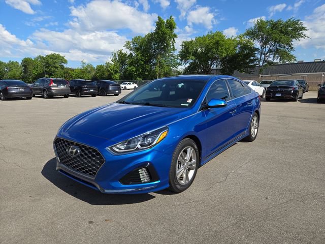 Used 2018 Hyundai Sonata Sport w/ Cargo Package FWD image 2