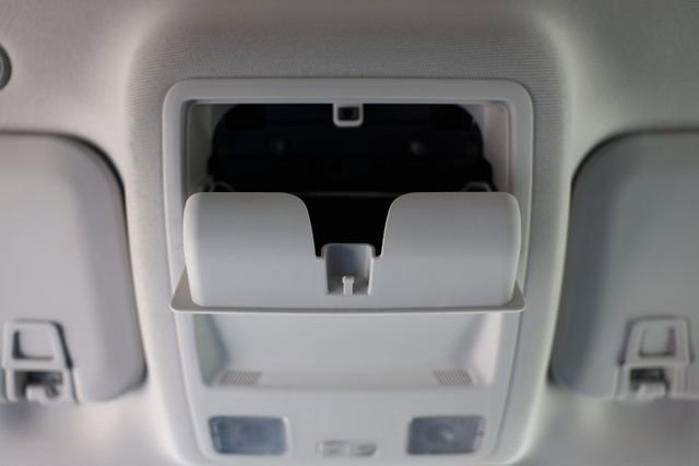 Used 2021 Ford Escape SE w/ Convenience Package image 32