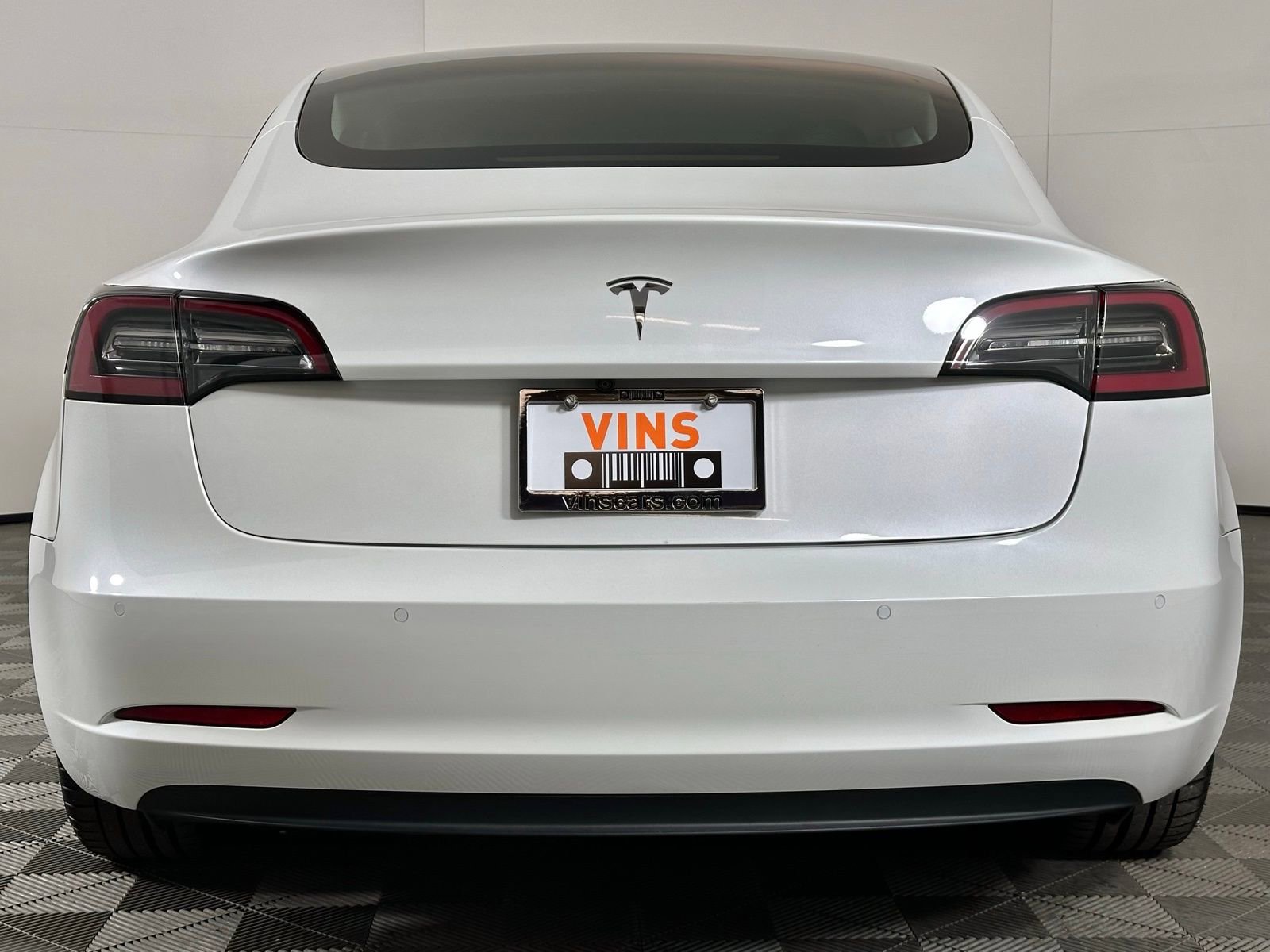 Used 2021 Tesla Model 3 Standard Range Plus image 23