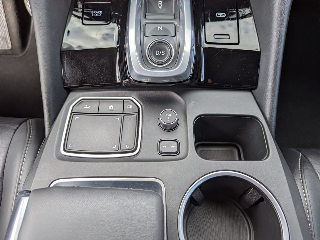Used 2023 Acura MDX w/ Technology Package AWD/4WD image 26