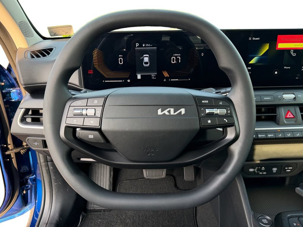 New 2026 Kia K4 FWD image 15