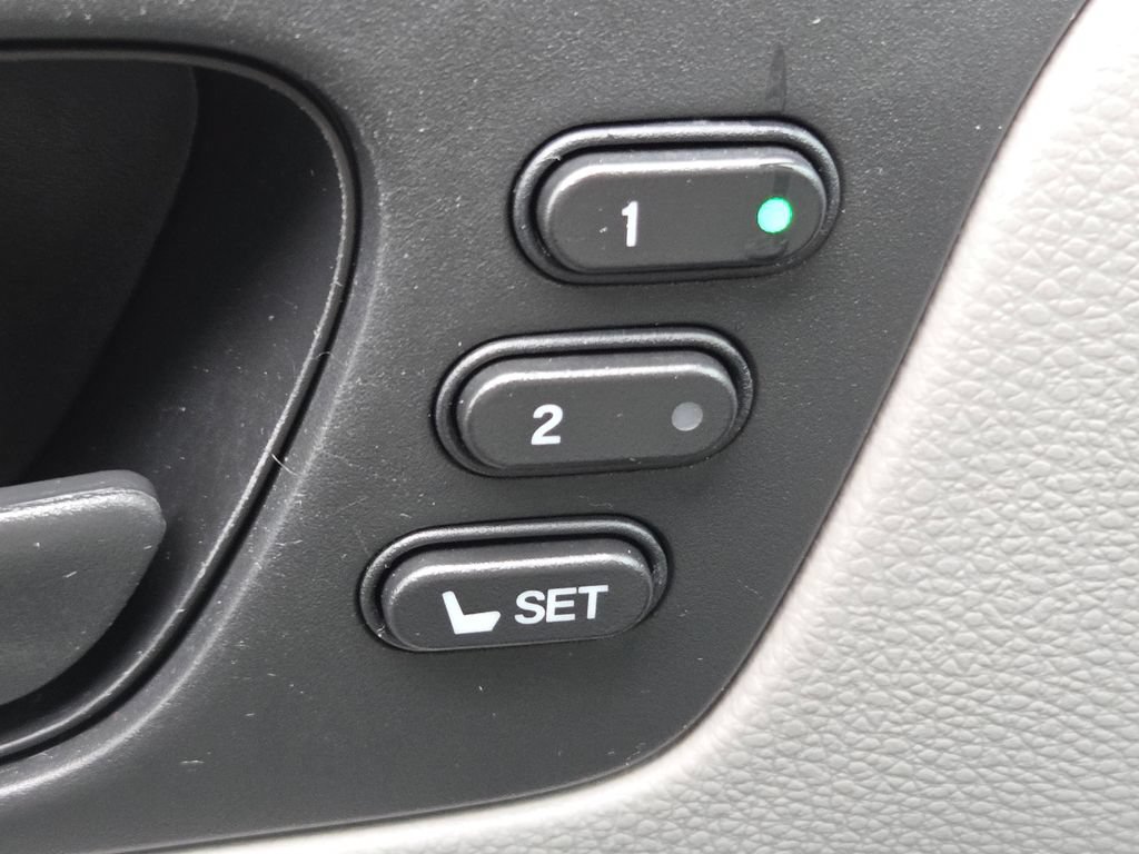 Used 2021 Honda Odyssey EX-L image 15