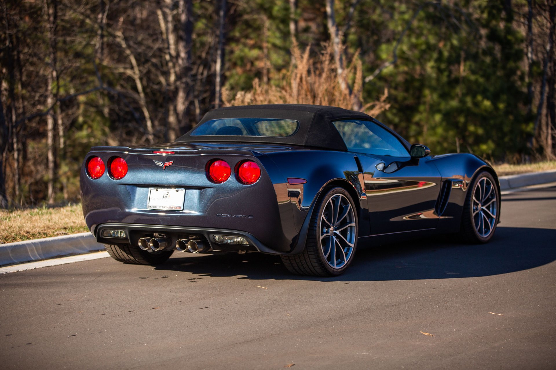 Used 2013 Chevrolet Corvette 427 w/ 1SC Preferred Equipment Group image 26