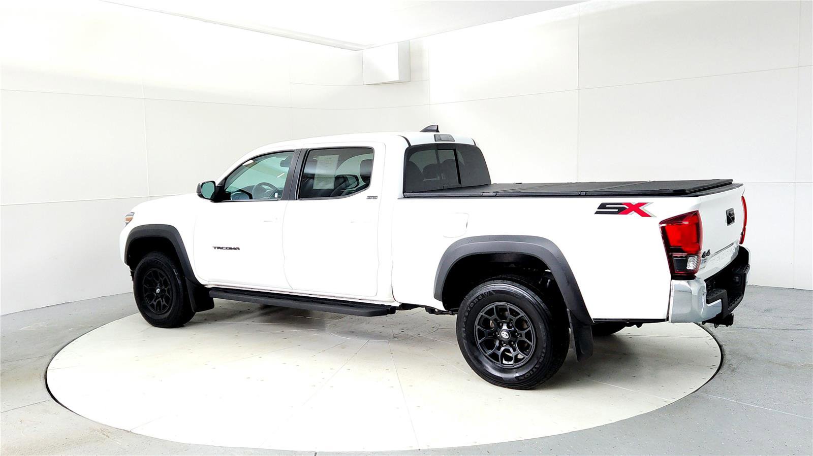 Certified 2023 Toyota Tacoma SR5 w/ SX Package image 4