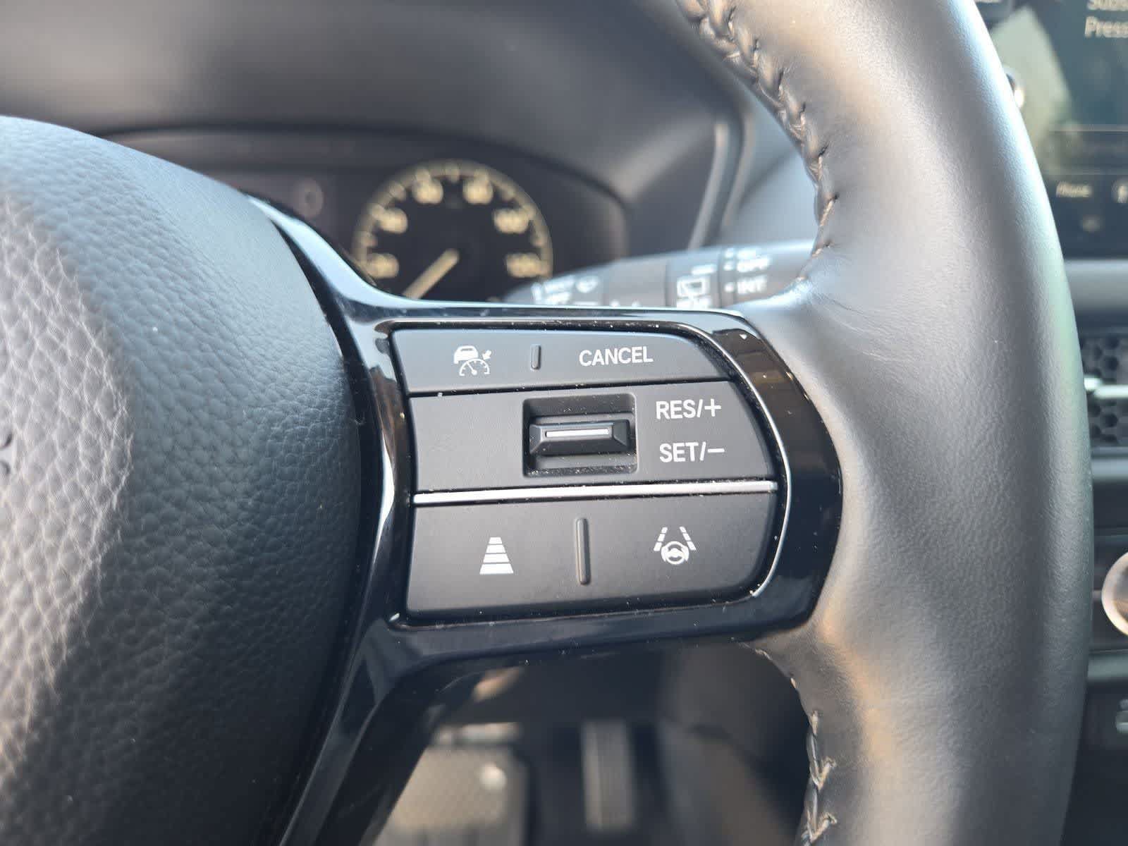 Used 2023 Honda HR-V EX-L image 24