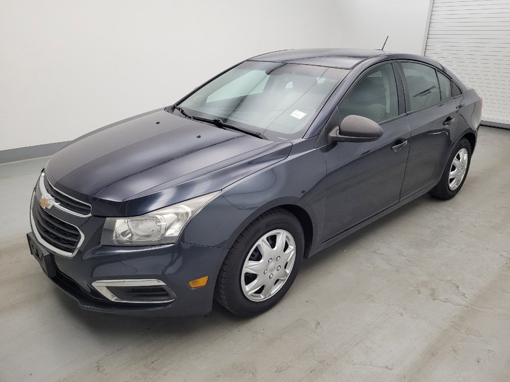 Used 2016 Chevrolet Cruze LS FWD image 2