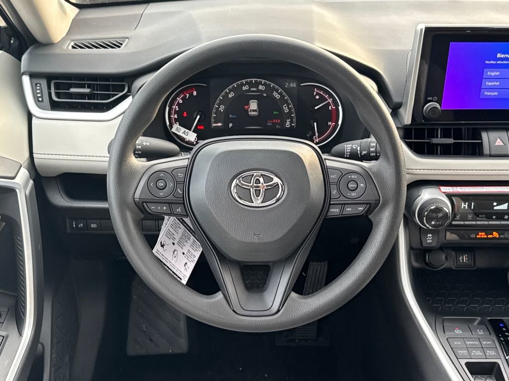 New 2025 Toyota RAV4 XLE image 12