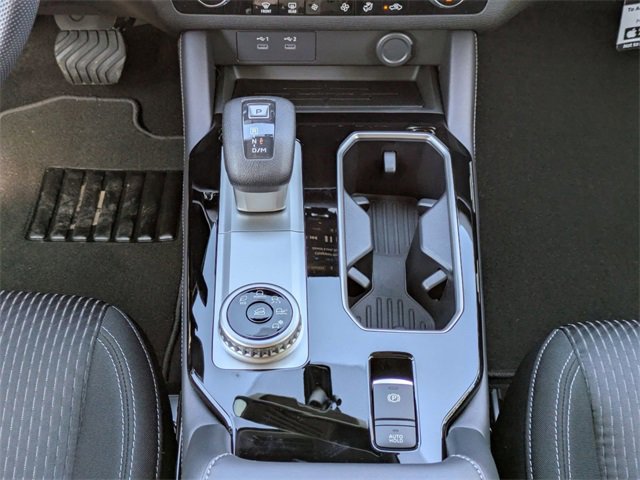 New 2025 Mitsubishi Outlander ES image 19