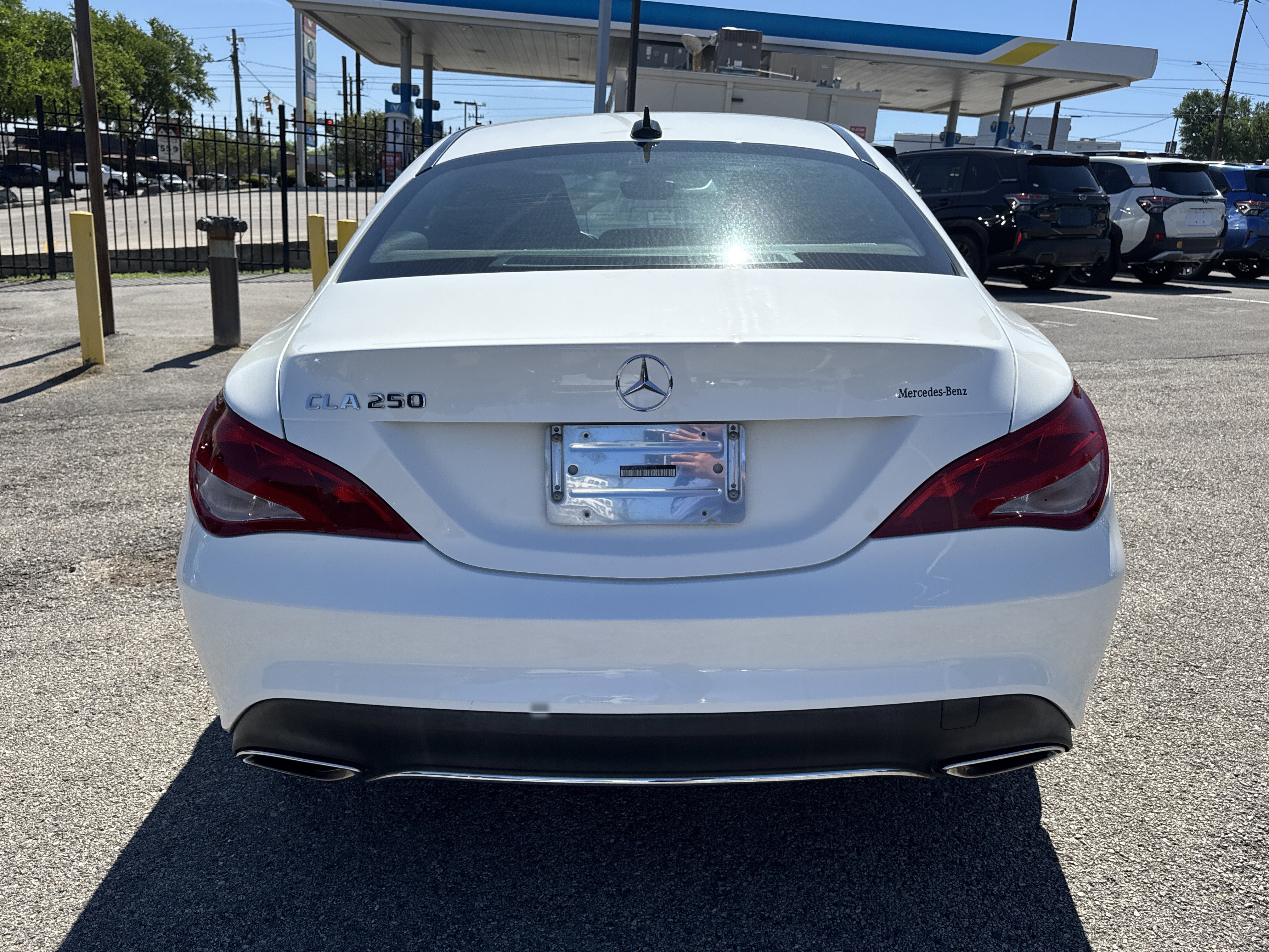 Used 2019 Mercedes-Benz CLA 250 image 4