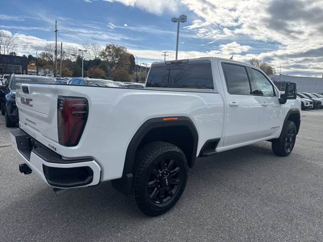 New 2026 GMC Sierra 2500 AT4 w/ Technology Package image 6