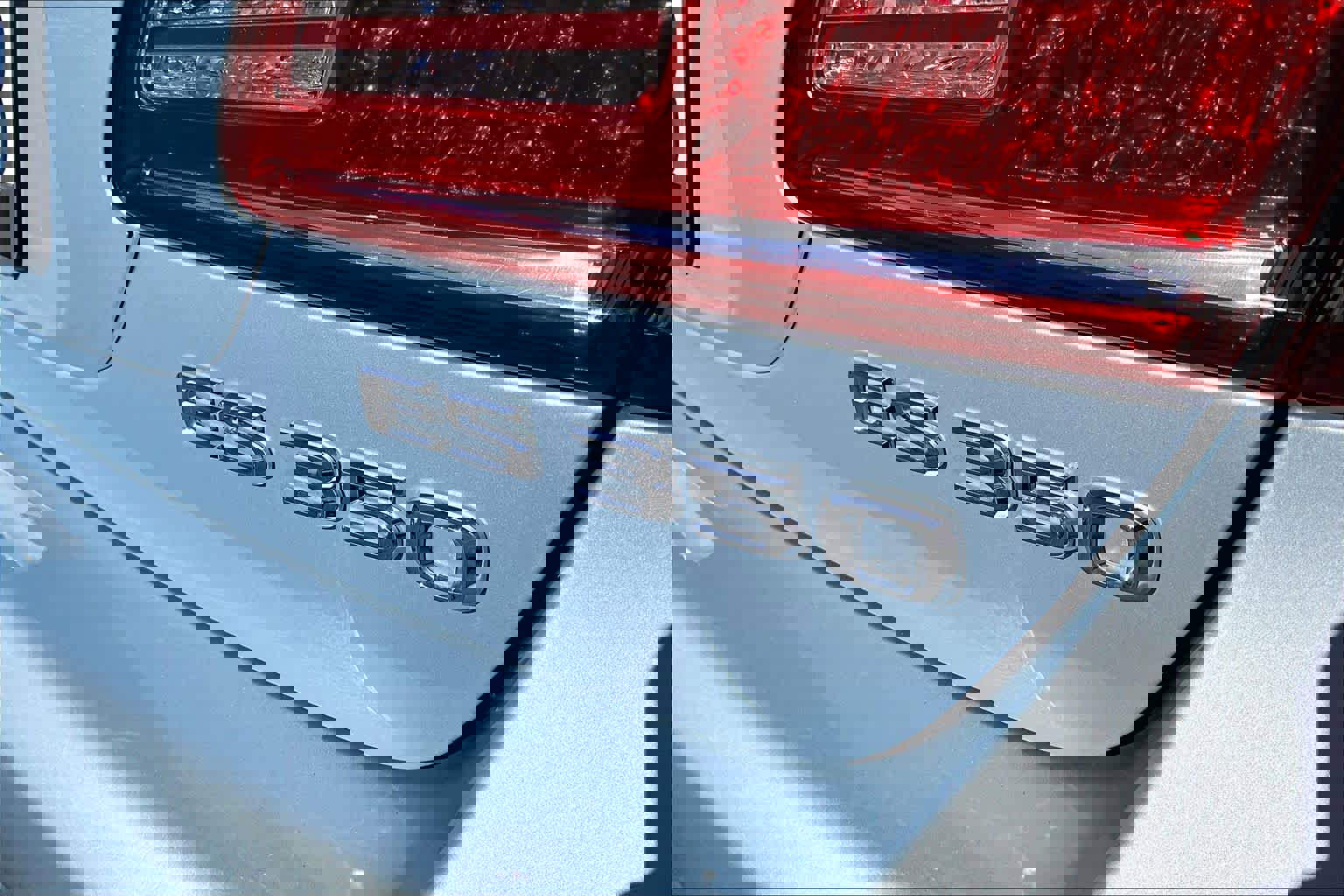 Used 2010 Lexus ES 350 image 9