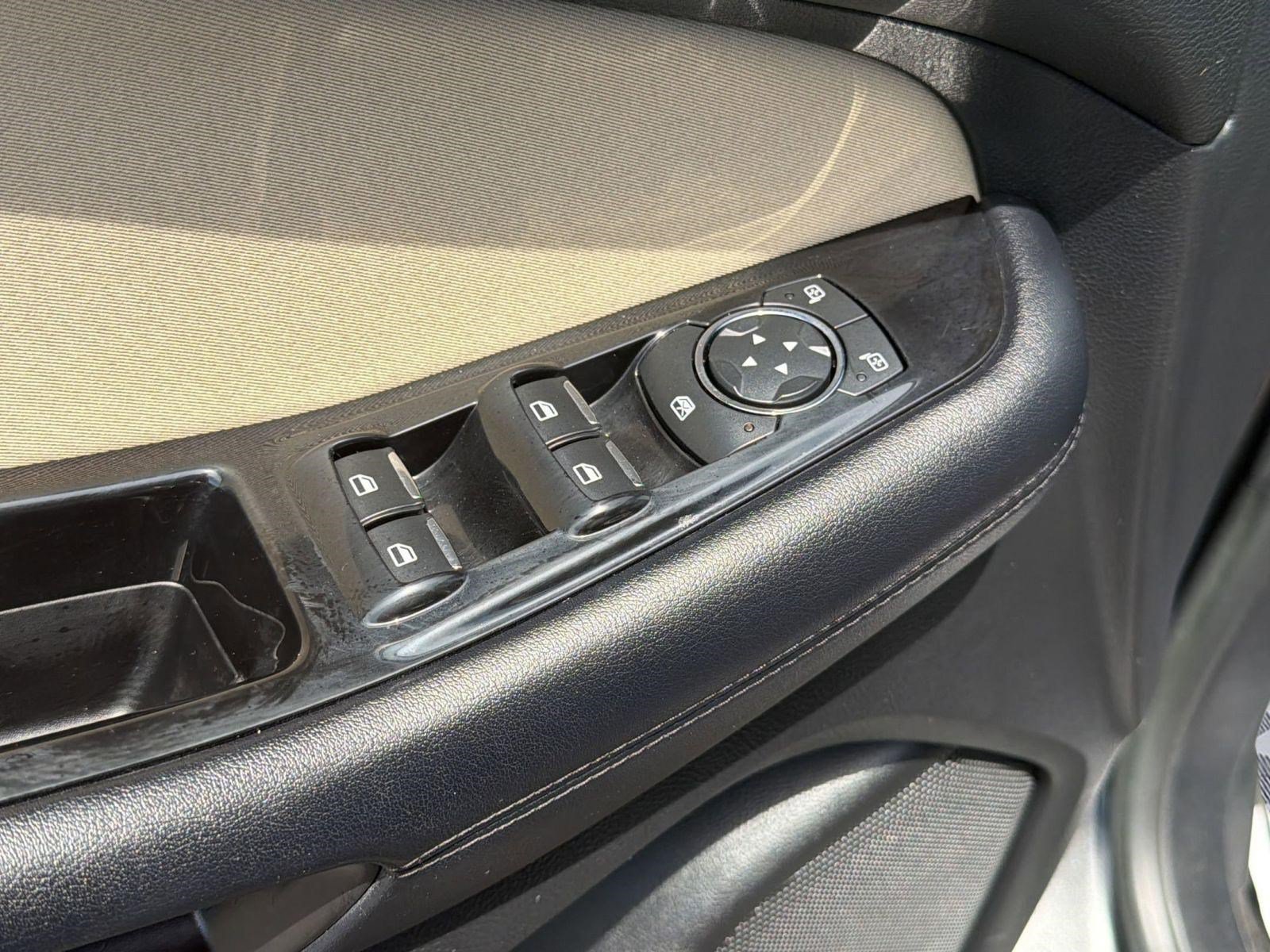 Used 2016 Ford Edge SEL AWD/4WD image 20
