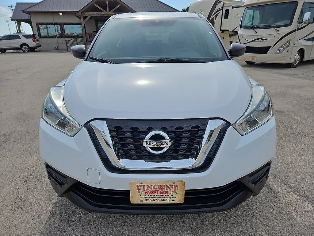 Used 2020 Nissan Kicks S FWD image 12