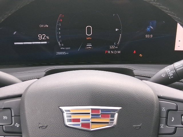 Used 2025 Cadillac XT4 Premium Luxury image 12