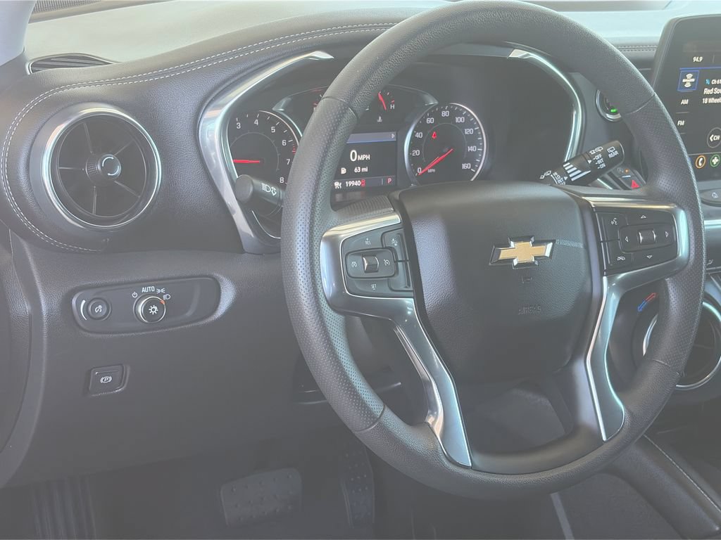 Used 2024 Chevrolet Blazer LT w/ Convenience Package FWD image 18