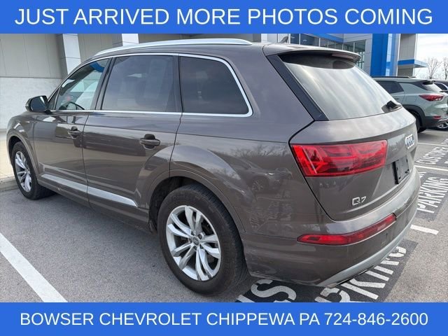 Used 2017 Audi Q7 3.0T Premium Plus image 2