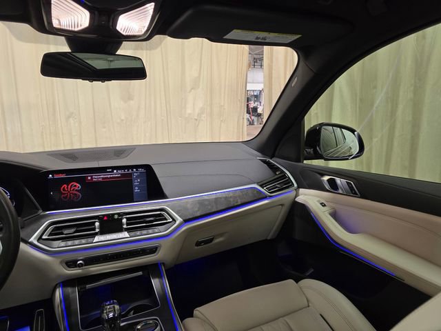 Used 2022 BMW X5 xDrive40i w/ M Sport Package image 33