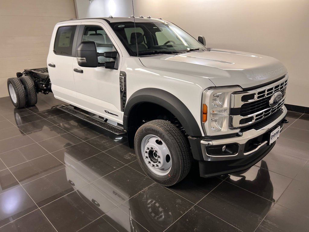 New 2026 Ford F550 4x4 Crew Cab