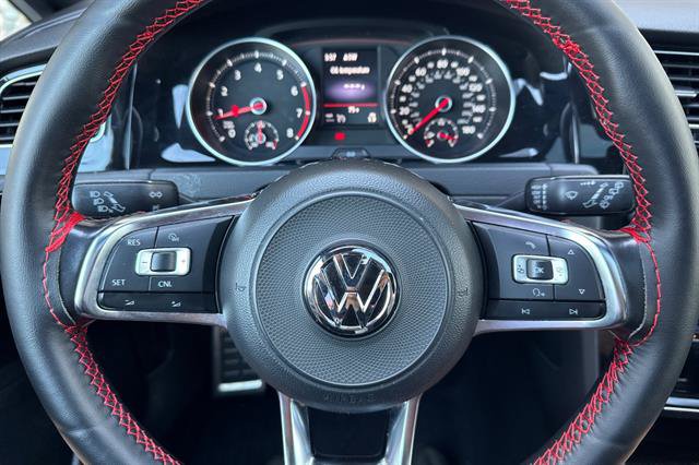 Used 2018 Volkswagen GTI SE w/ SE Leather Package FWD image 25